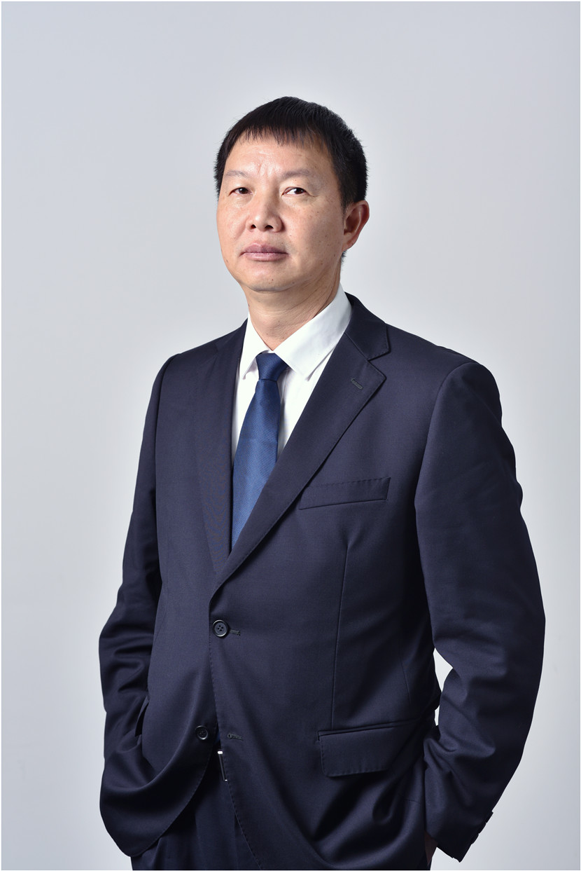 韦万芬